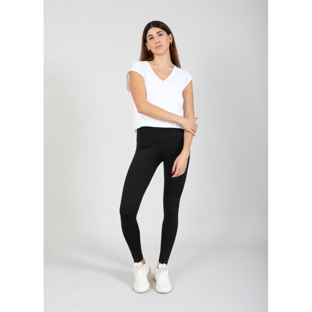 vit bas t-shirt v-ringad