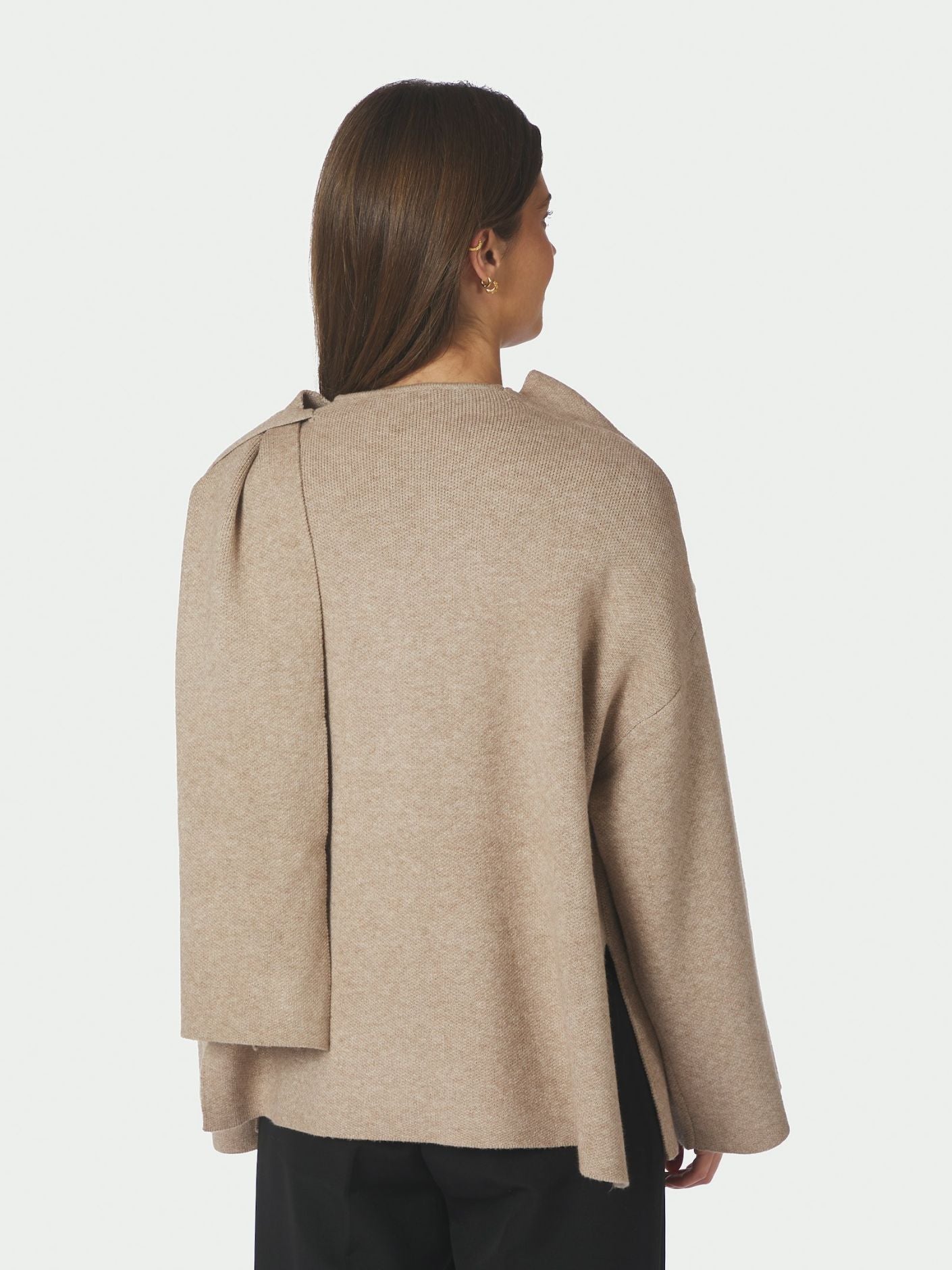 NEO NOIR Wals Knit Scarf Blouse