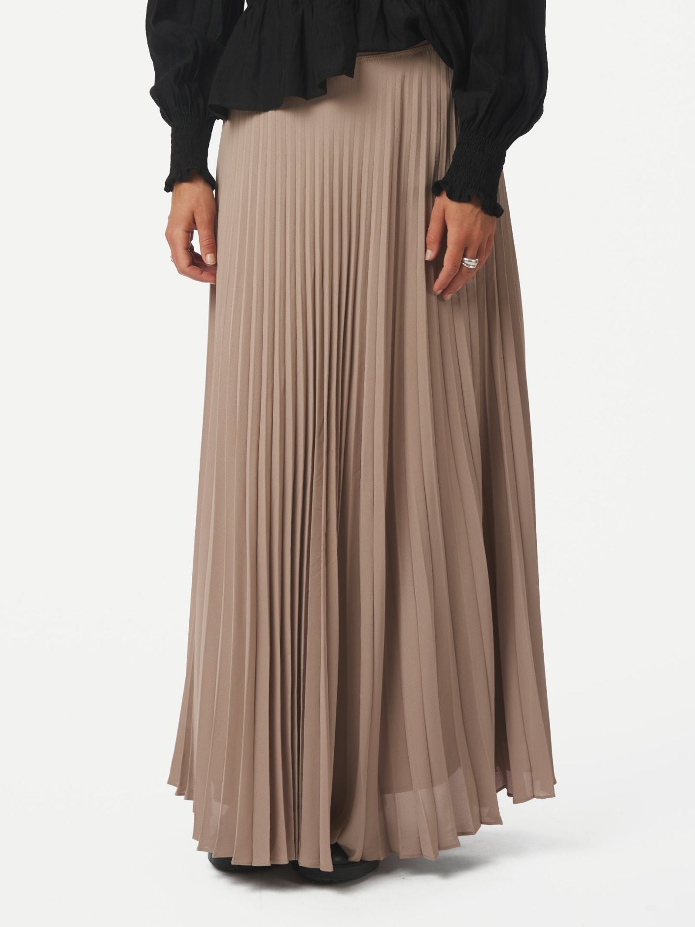 Plisserad kjol med stretch i midjan 