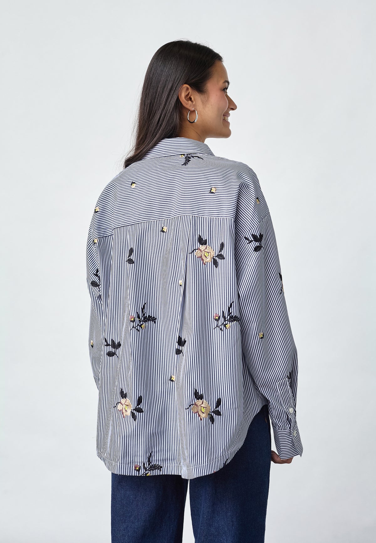 SISTERS POINT ENOLA-SHIRT