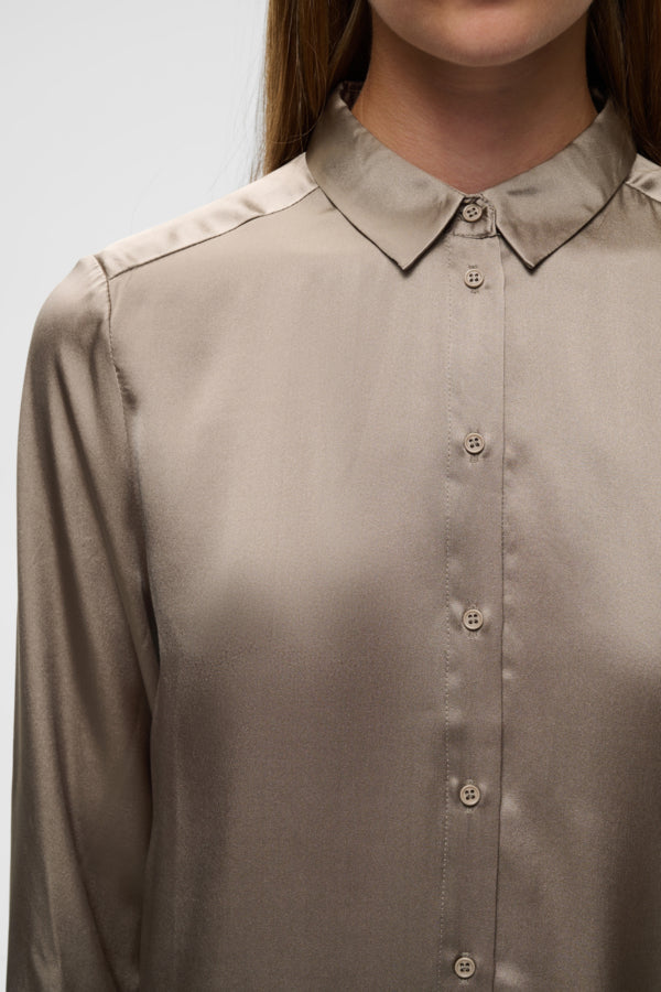 IN WEAR Leonore Shirt Premium