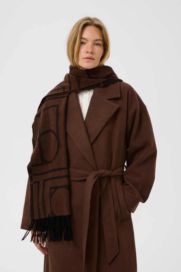 SOAKED Pentile Scarf