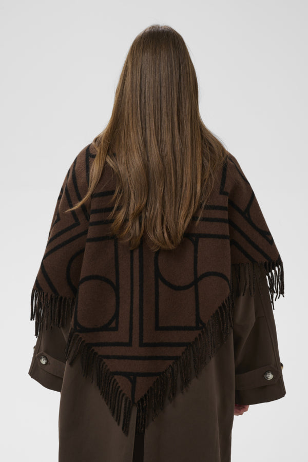 SOAKED Pentile Triangle Scarf