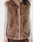 UTVALT BY NAGY Escandelle Sleeveless faux fur vest